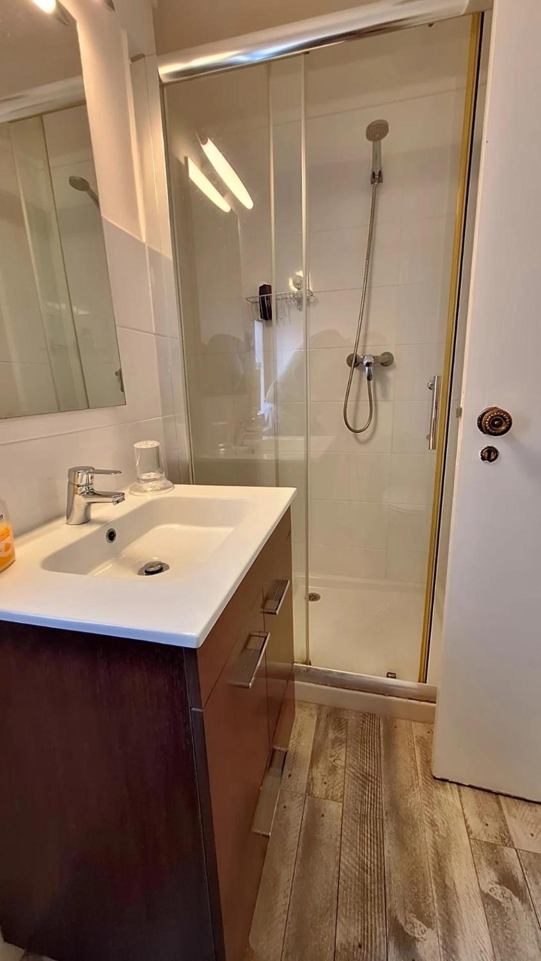 Apartment Costa Do Castelo Terrace, Em Rua Dos Lagares 8 Lisbon
